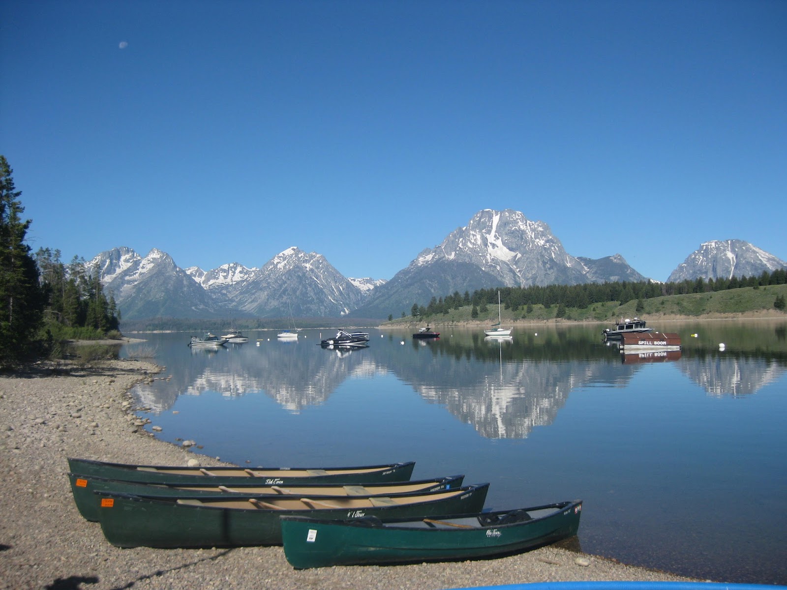 Signal Mountain Lodge Let's get out on the water!