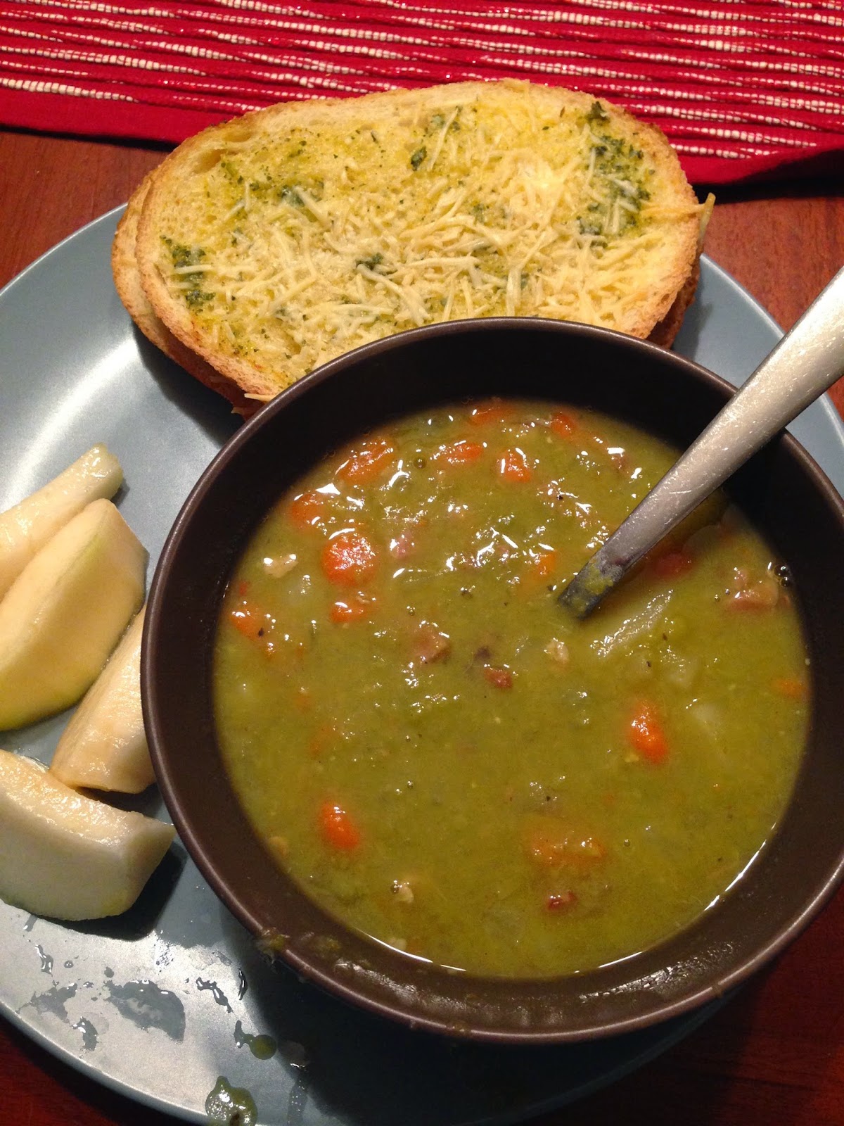 Shawn, Mars, Charlie and DREW! The World's Best Slow Cooker Split