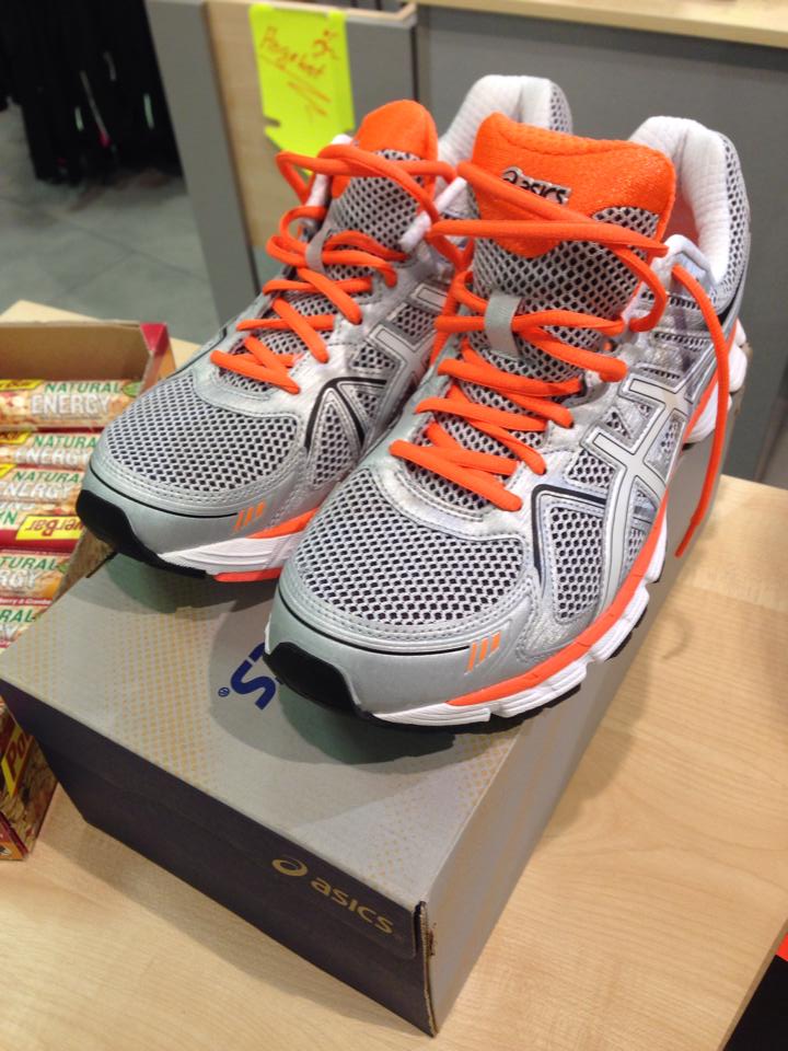 asics kurow prezzo asics kurow prezzo