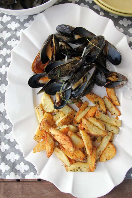 Chocolate Shavings Shallot and Herbed Mussels (with Fries!)