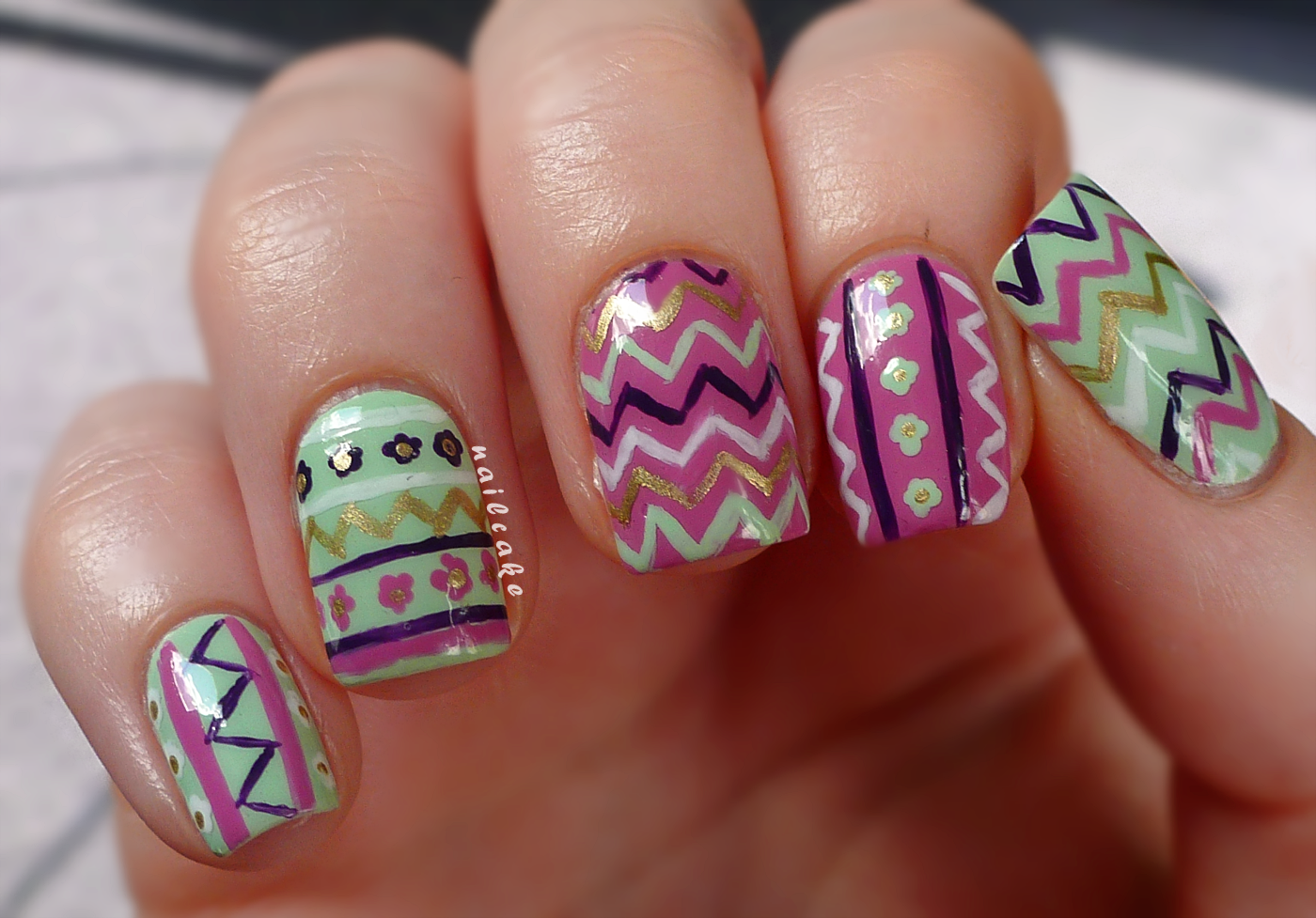 Nail Cake: Zig Zags/Floral Tribal Mish Mash