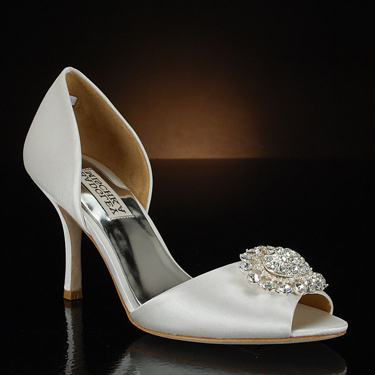 GlamboxBeautiful makeup is our hallmark! Bridal Shoes