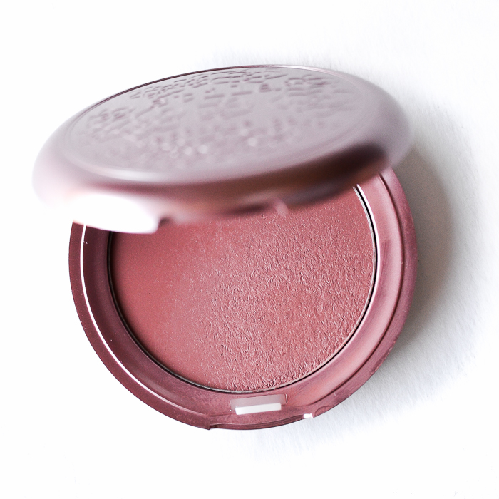 Stila Convertible Color - Peony - Cream Lip-Cheek Blush - Review Swatches Stila Convertible Color - Peony - Cream Lip-Cheek Blush - Review Swatches