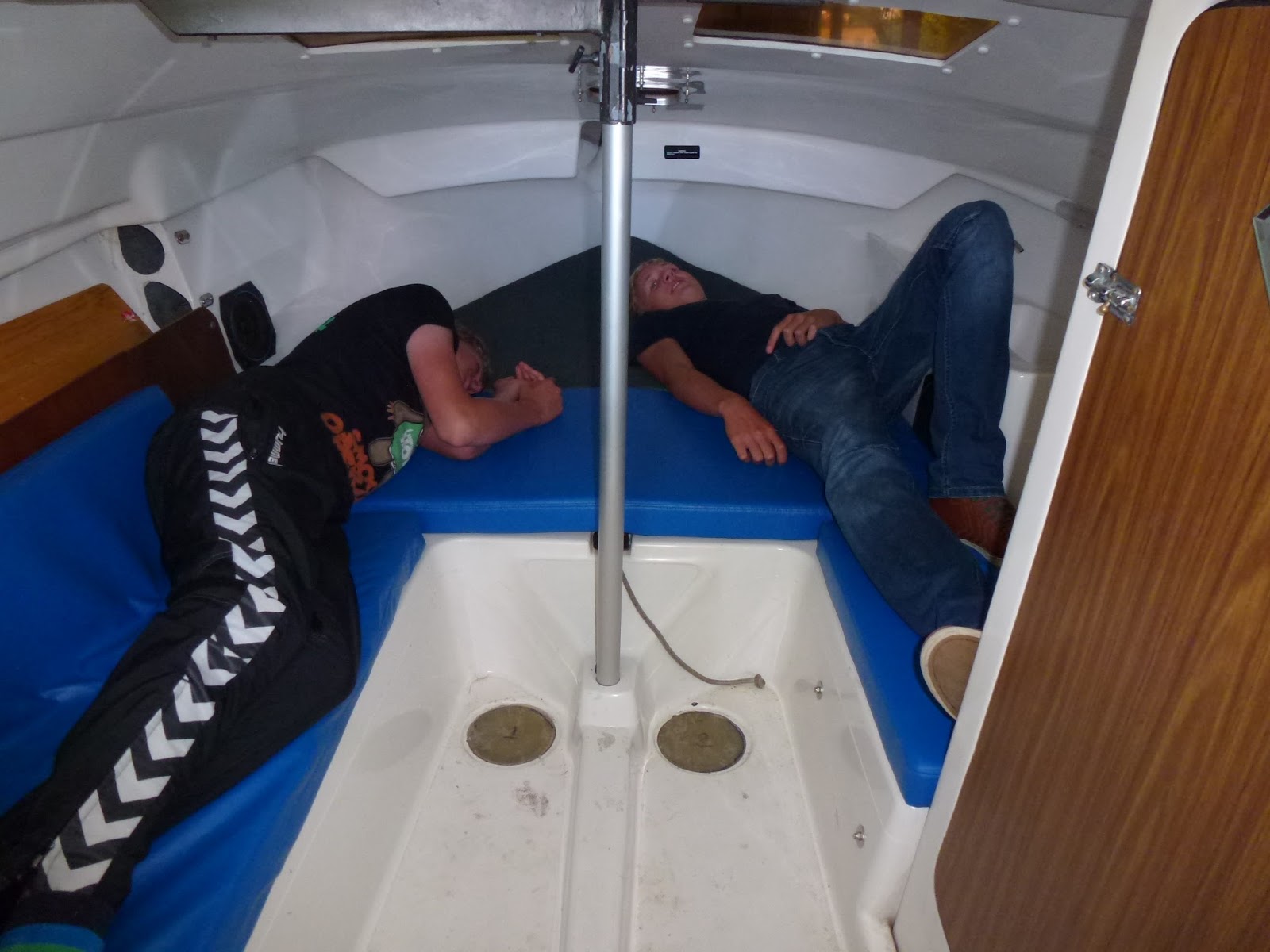 Magregor 19' trailer sejlbåd Macgregor 19' Sejl/speed båd sælges