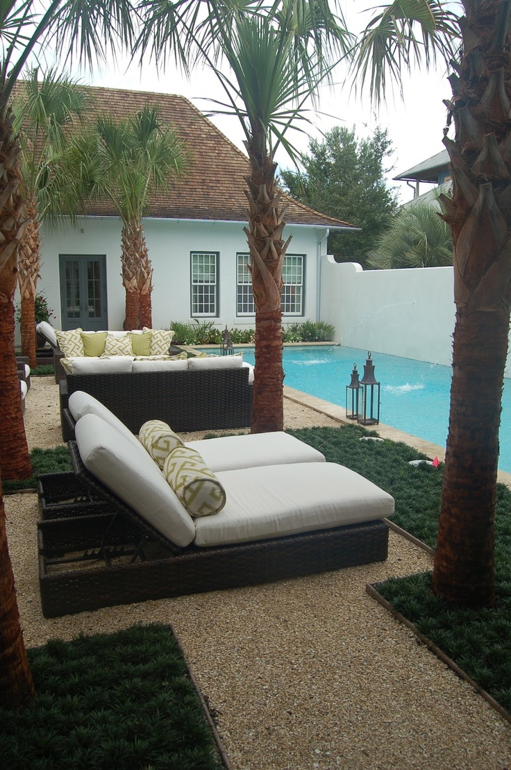 702 Hollywood Pools at Home