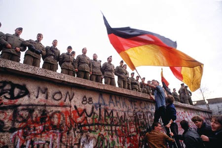 25 năm vỡ tường Berlin: Liên hiệp Hoài niệm (P.5)