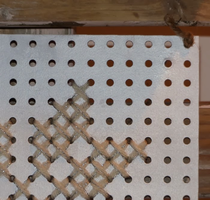 kreamade gaatjesboard D.I.Y.