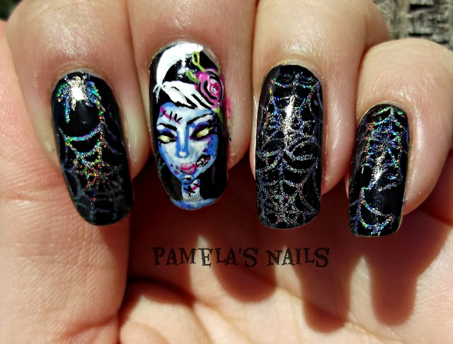 halloween spiderweb nails