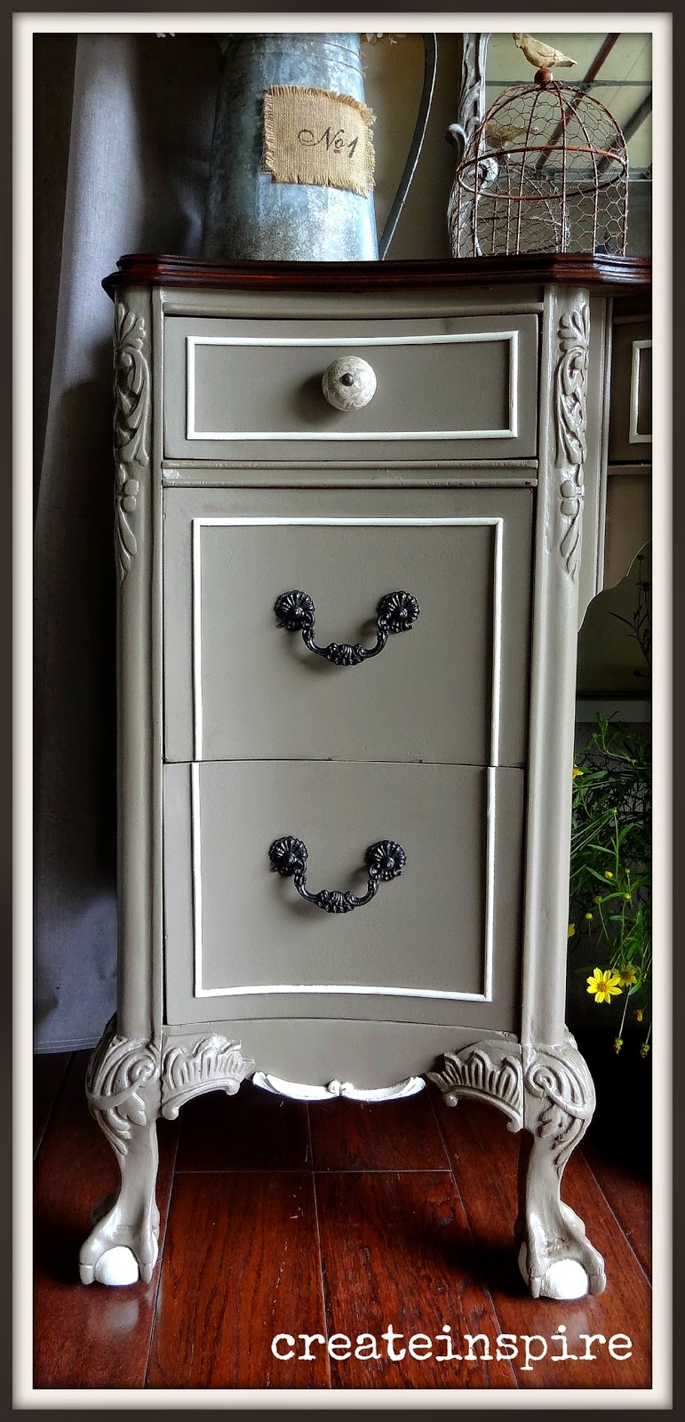 {createinspire} Cherry Vanity in Stampede (BM)