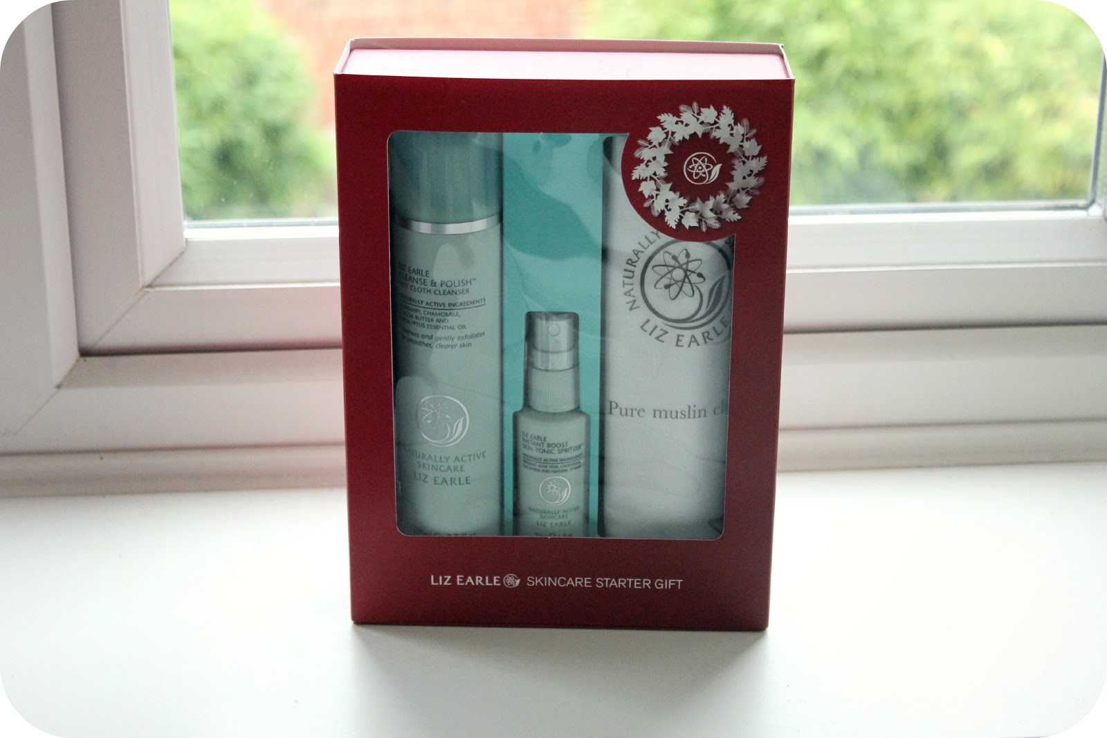 liz earle skincare starter gift set brogan tate liz earle skincare starter gift set brogan tate
