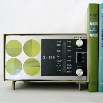 Antique Zenith Radio