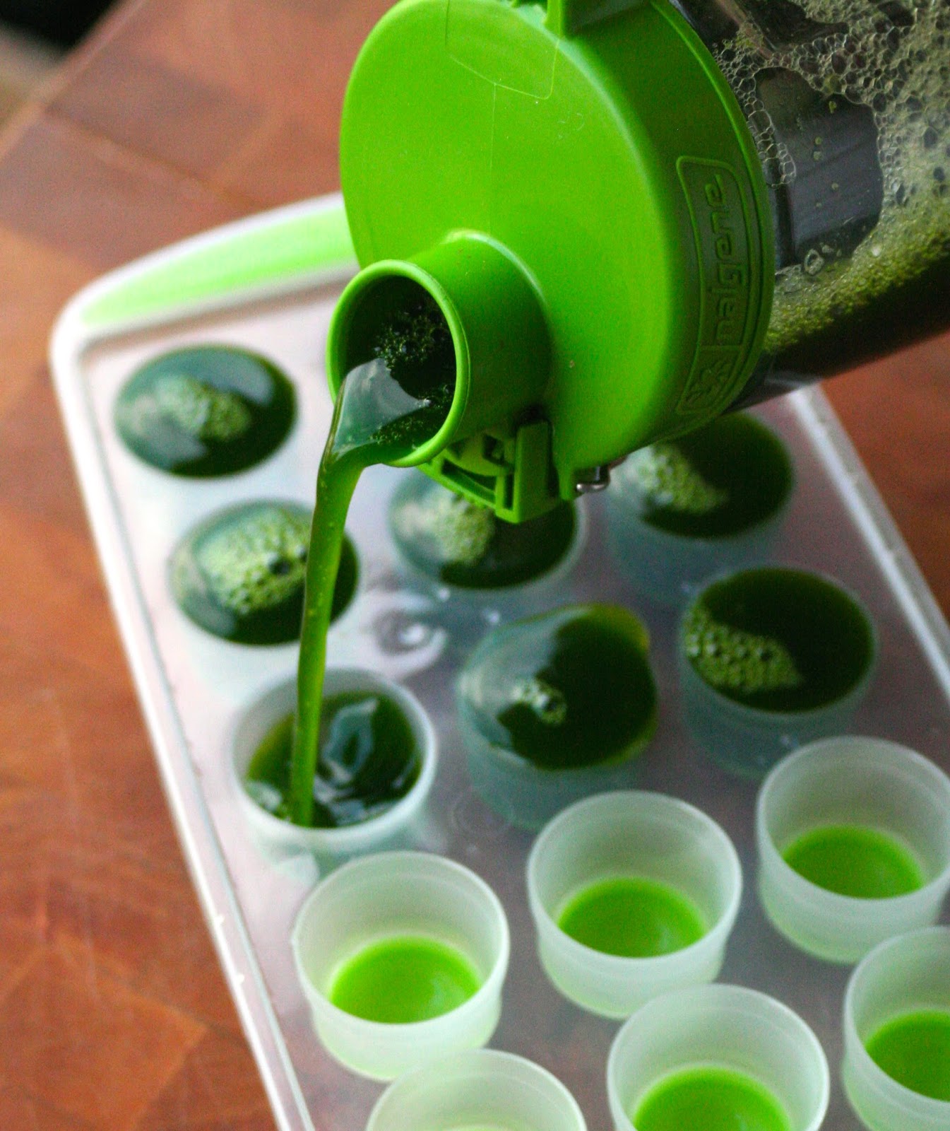 The Bare Midriff The greenest green of all the greens How to make