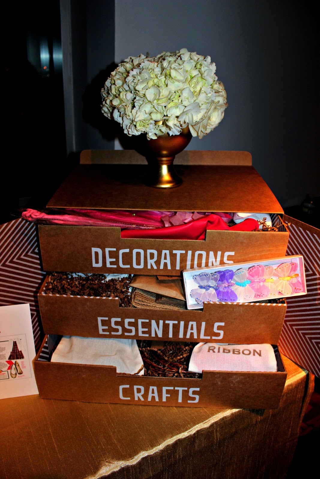 Celebrate the Season InStyle Decorations Essentials Crafts #CelebrateInStyle