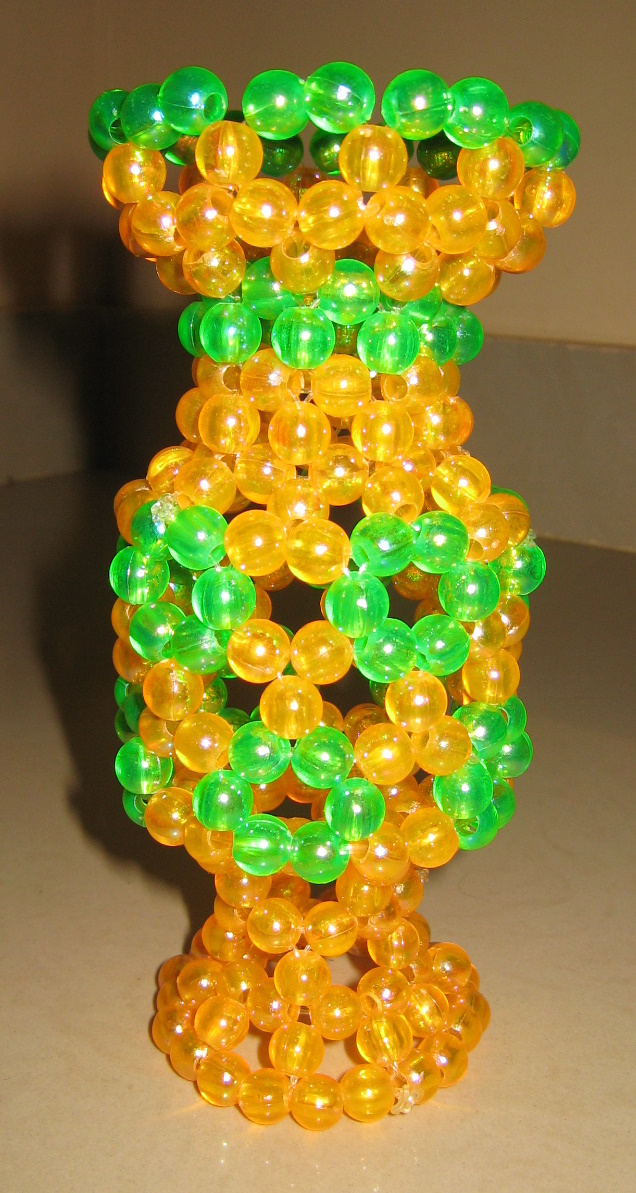 Art beaded flower vase