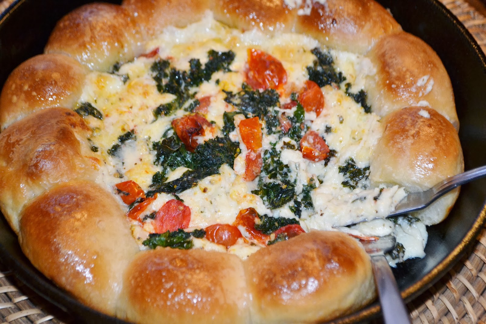Live... Bake... Love... White Pizza Dip with Garlic Butter Bread Dippers