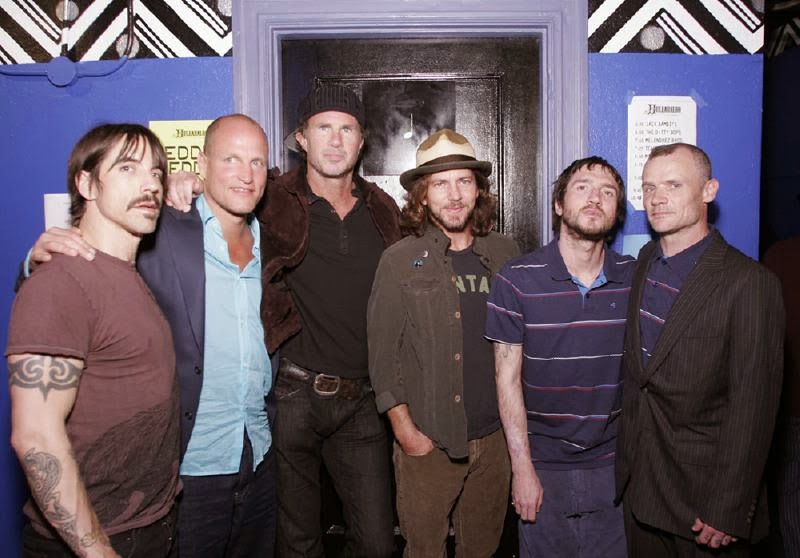 Red Hot Chili Peppers Brasil John Frusciante e Eddie Vedder a amizade