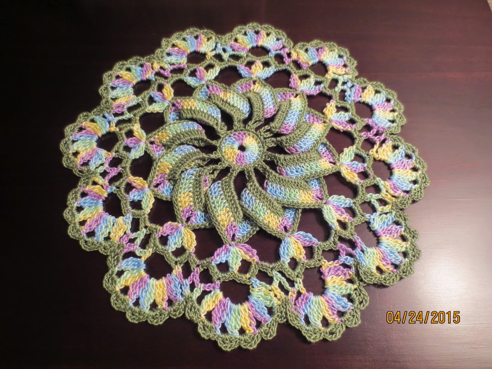 BellaCrochet: Pretty Pinwheel Doily: A Free Crochet Pattern For You