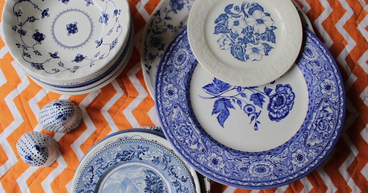 Lollyquiltz Friday FinishBlueberries Table Runner