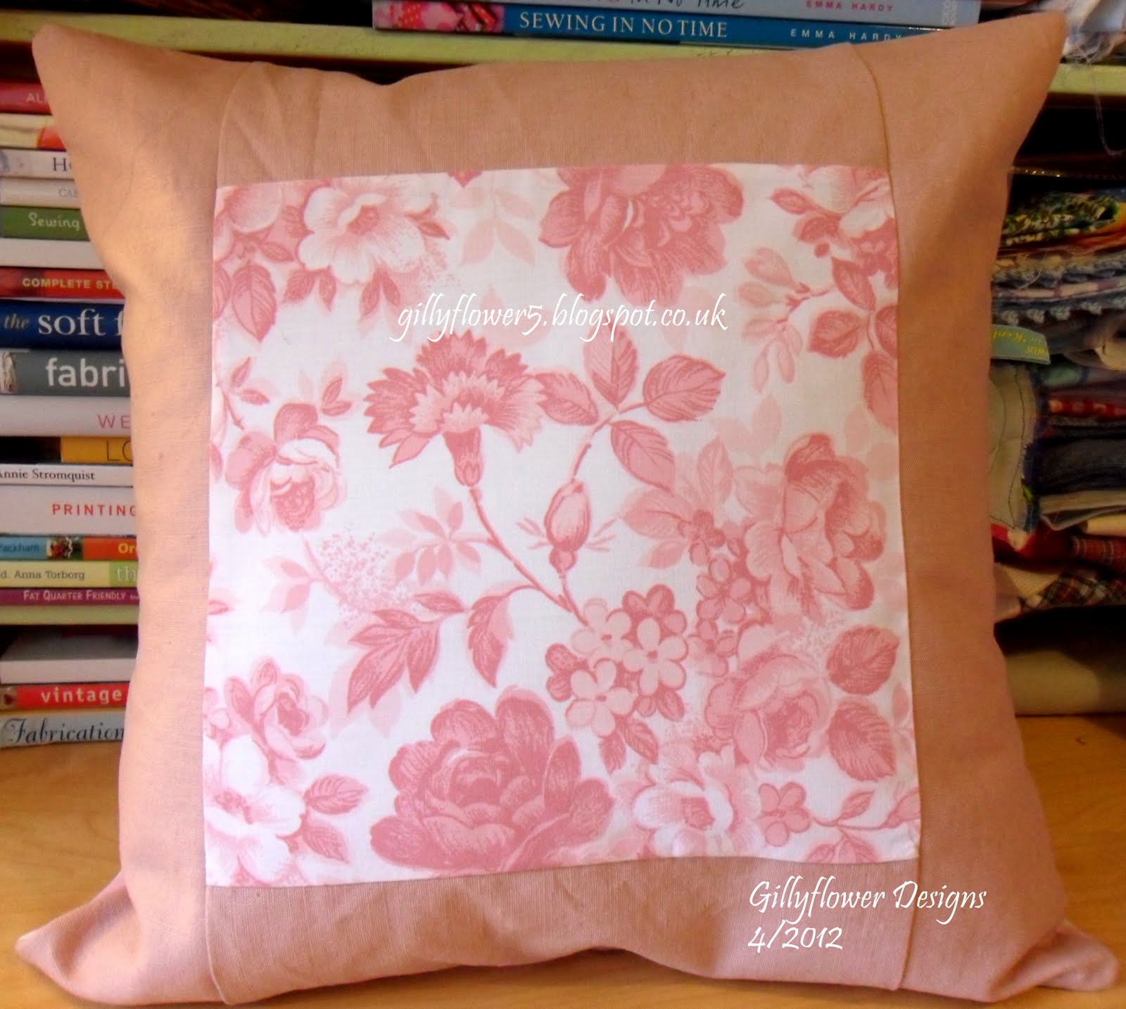 gillyflower Shabby Chic cushion