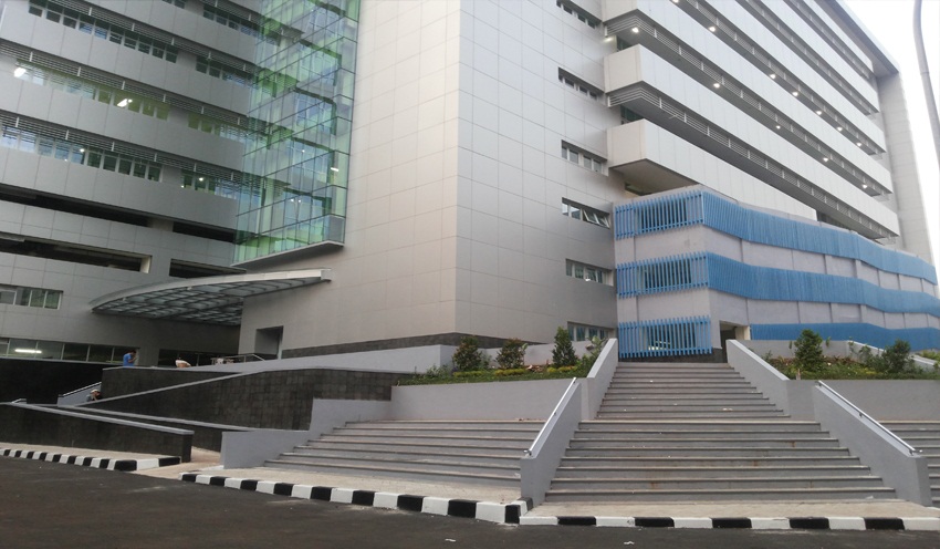 Pusat Perpustakaan UIN Jakarta