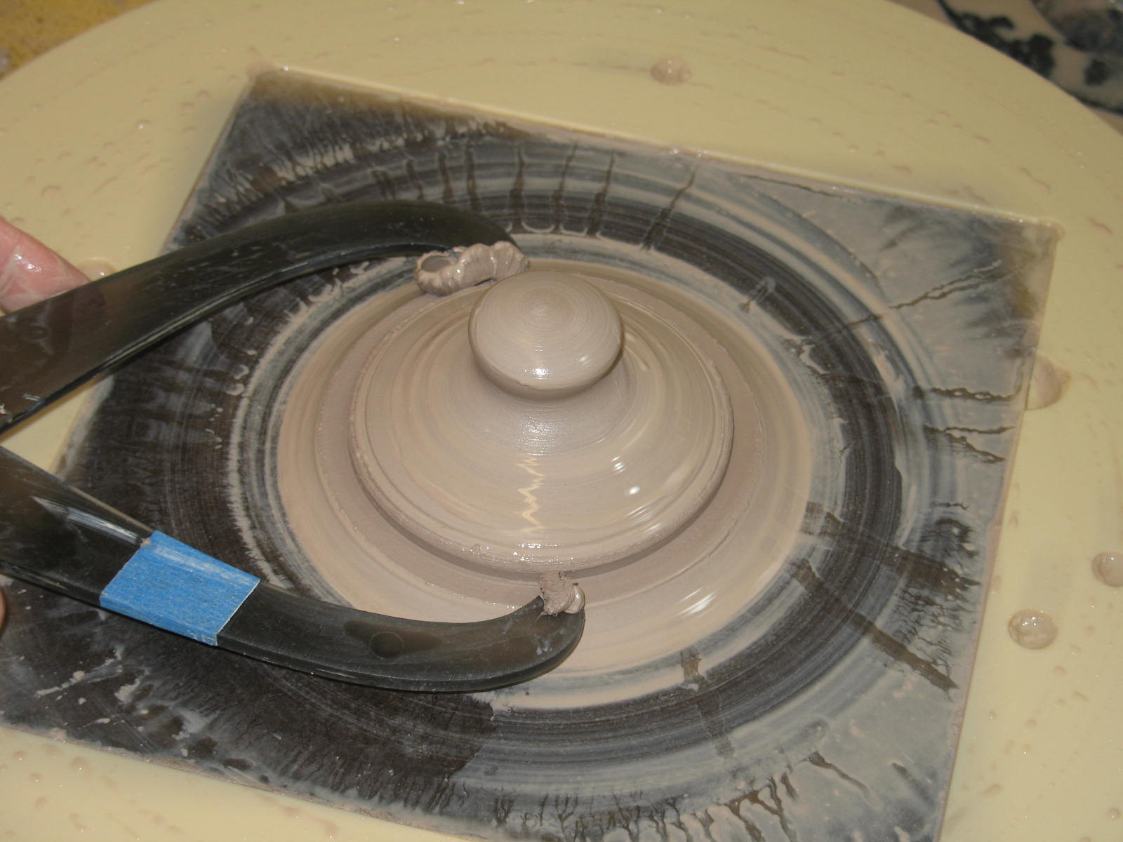 Whynot Pottery Blog Throwing a small lid at Whynot