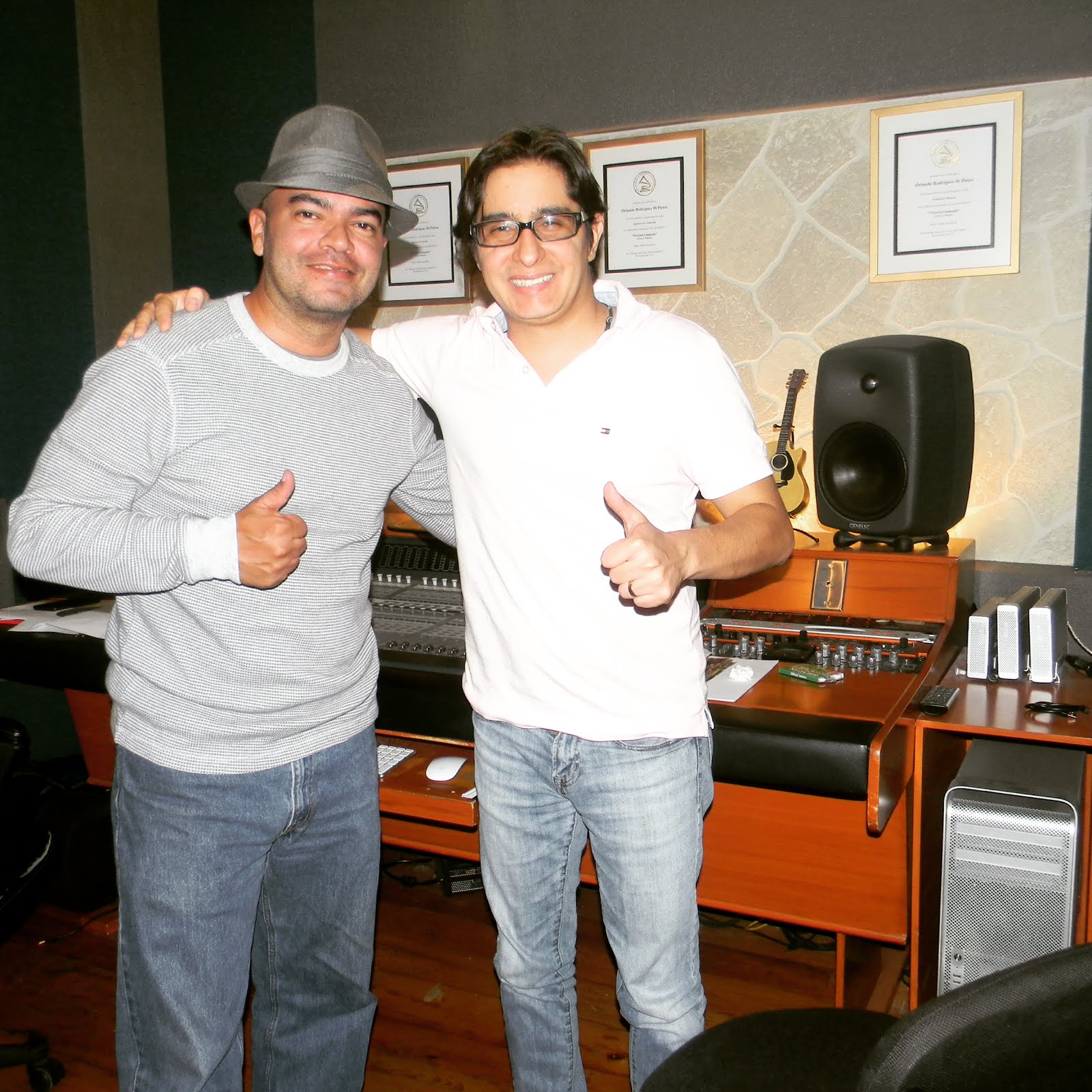 Con el Pana Orlando en su estudio en México DF