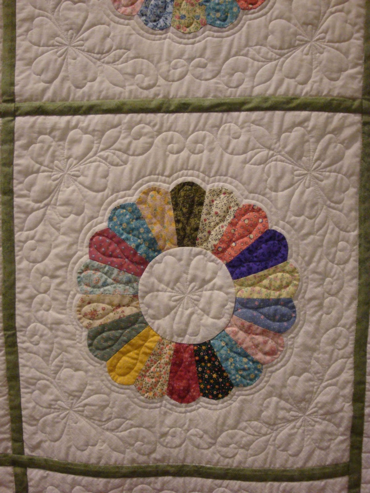 FABRIC THERAPY Shipshewana Quilt Festival, Part Six...