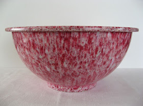 VINTAGE MID CENTURY MELMAC TEXAS WARE SPATTER CONFETTI MIXING BOWL RED 118