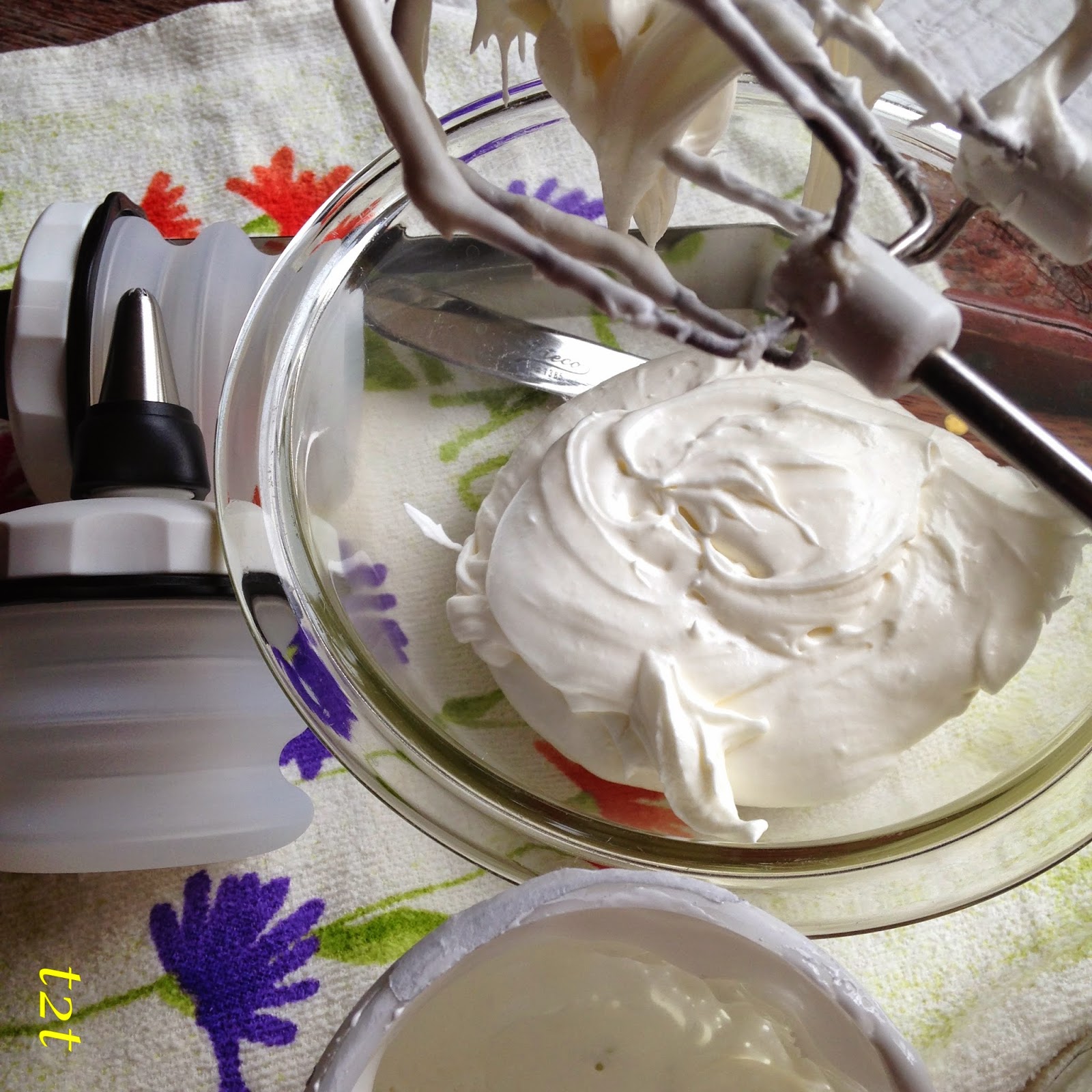 Turnips 2 Tangerines Marshmallow Fluff Frosting