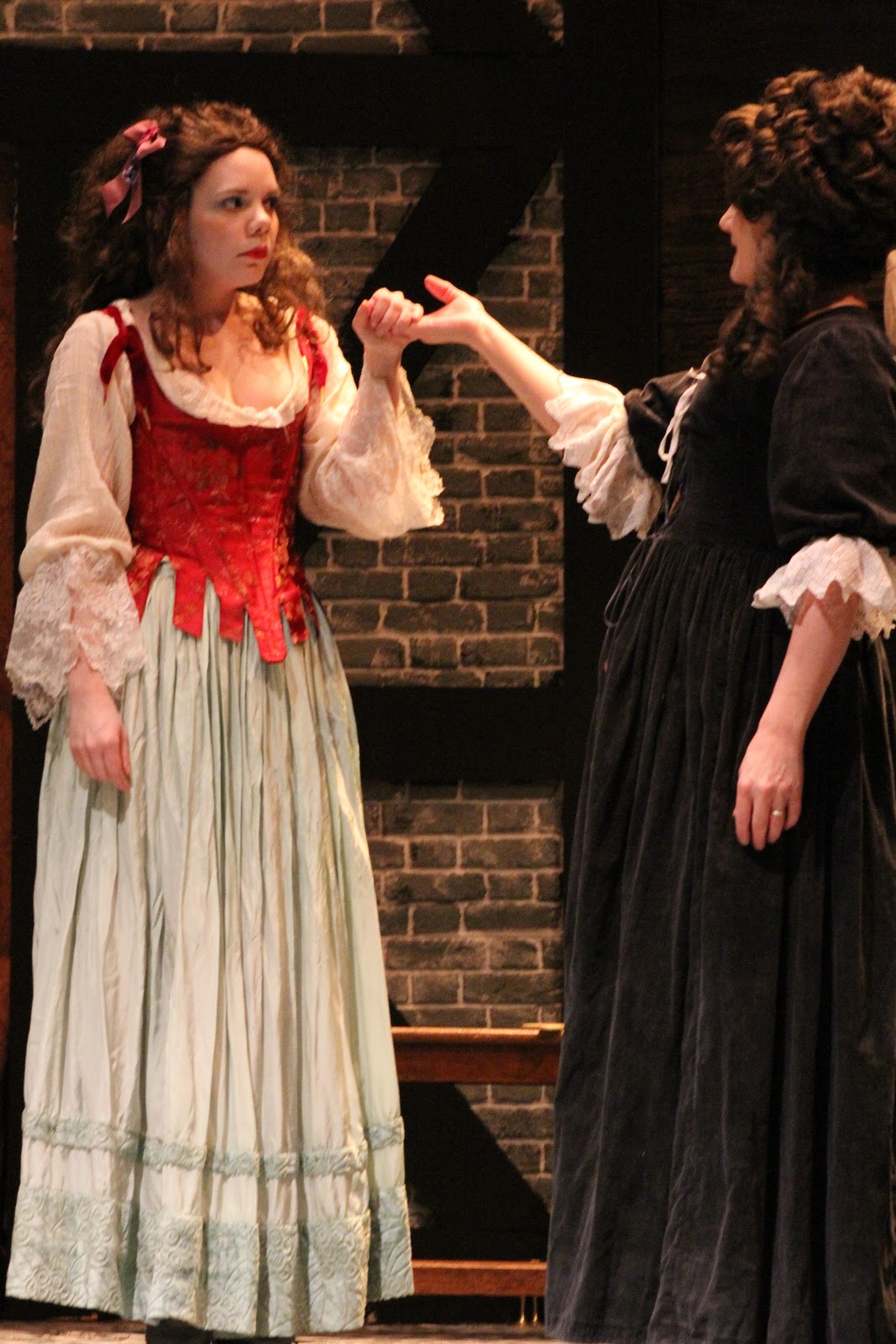 The Wardrobe Mistress January 2013