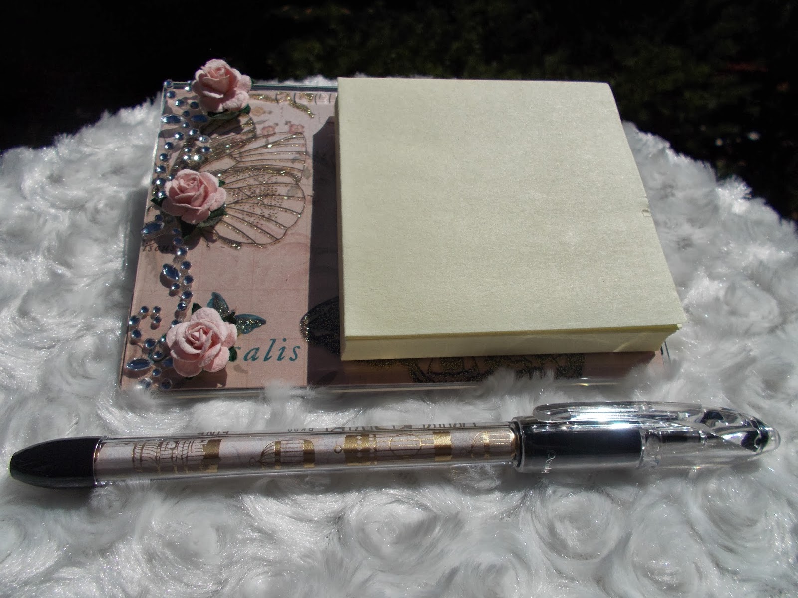 Crafts by Melinda Reversible Acrylic Notepad Holder Tutorial with RSVP Pen