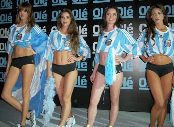 Mondiale calcio Brasile 2014: sexy ragazze, calde tifoso, bella donna del mondo. Foto di ragazze amatoriali Argentina