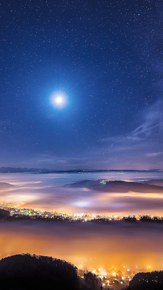 Foggy Town Under The Stars  Android Best Wallpaper