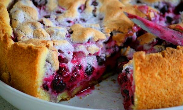 Pie with currants Recipe