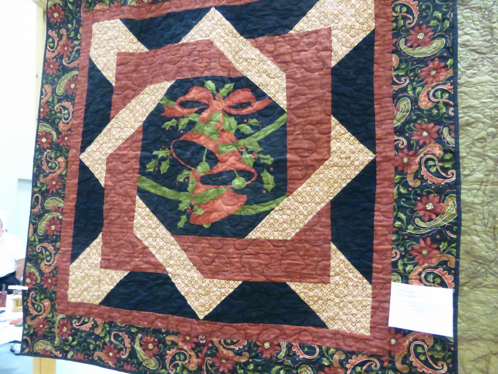 In Sewtopia: Quilts with a Center Focus, More Quilt Show Quilts