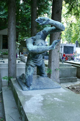 Spomenik obitelji Damaška-Petrović