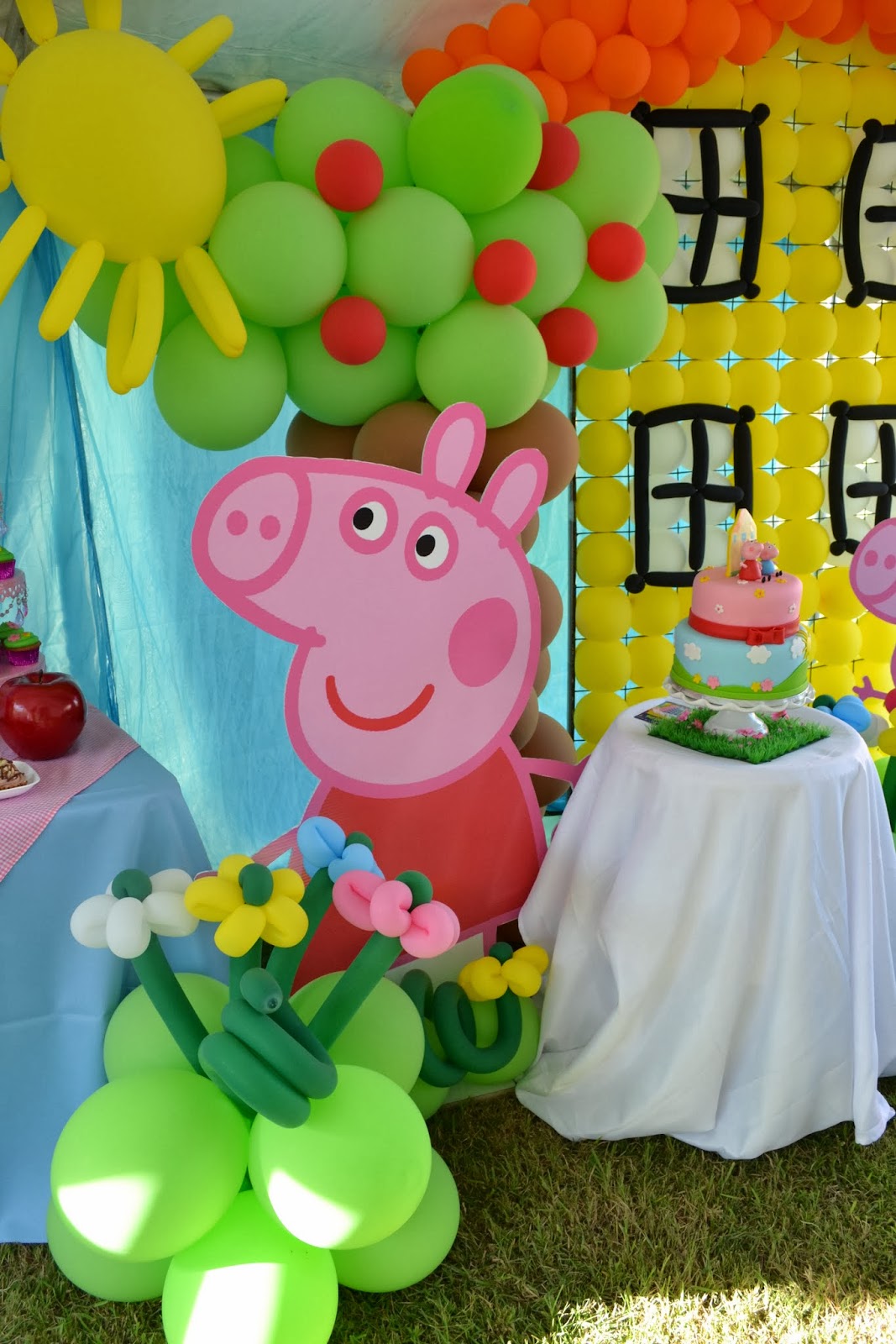 Partylicious Events PR {Peppa Pig Party}