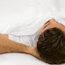 Manfaat tidur terlentang menurut dokter ahli