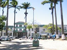 HOSPITAL CÉSAR LEITE - MANHUAÇU - MG