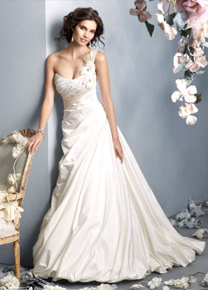 wedding gown which can make you look impressiveyou need this