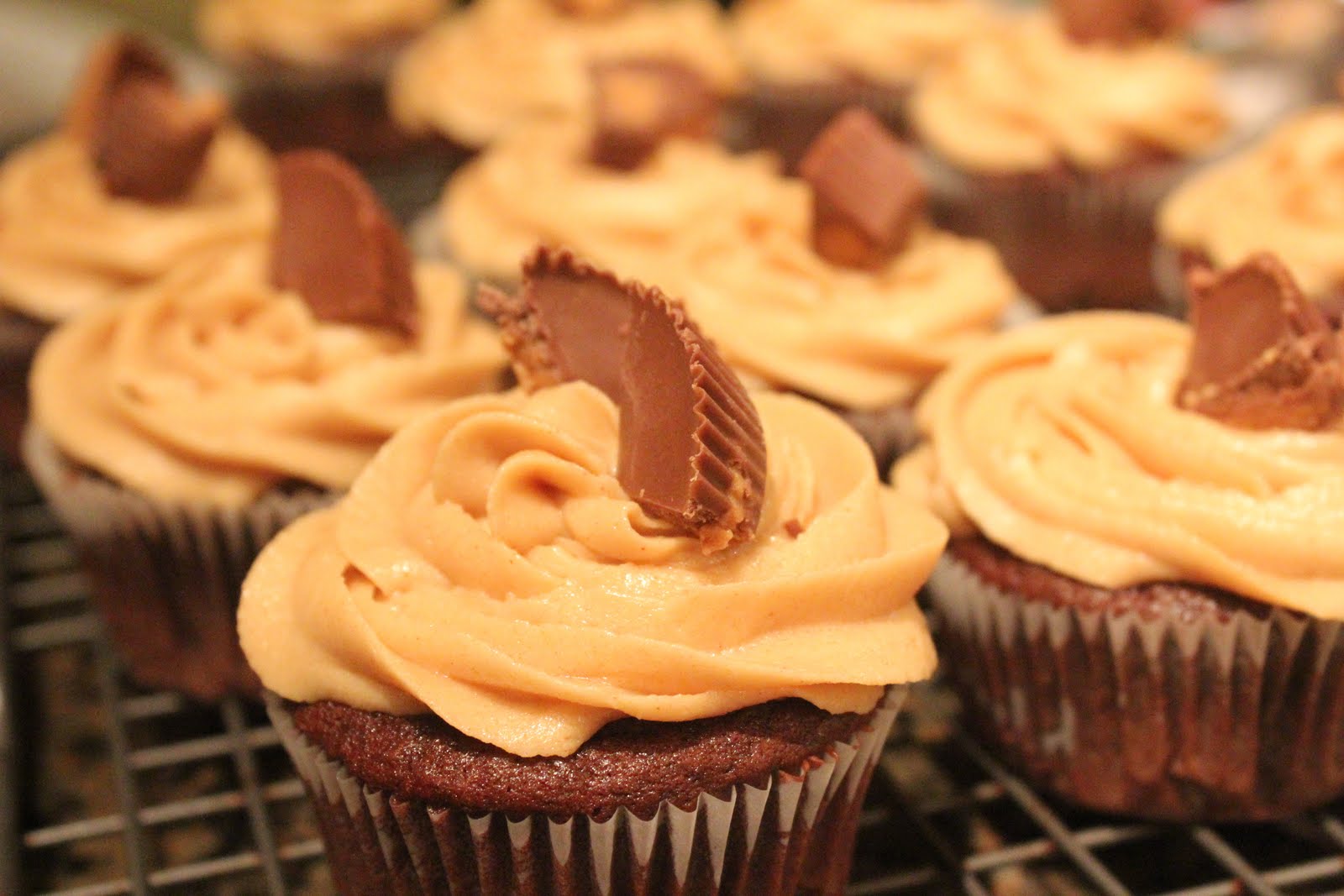 No Raisins On My Parade Ina Garten's Reese's Cupcakes