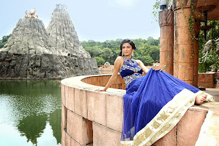 Sara Khan, Barkha Bisht & Tina Dutta on Telly calendar 2014