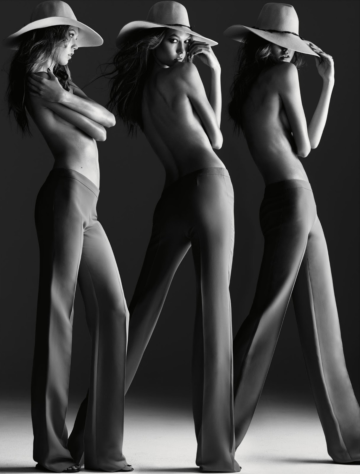 http://1.bp.blogspot.com/-_UWO6NaXnu0/URE0WViP6DI/AAAAAAAAgHY/xccib4BYXAE/s1600/Karlie+Kloss+by+Alexi+Lubomirski+%2528Esto+Es+Hollywood+-+Vogue+Spain+February+2013%2529.jpg