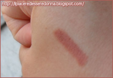 Il Piacere Di Essere Donna Yves Rocher Luminelle Matita Contorno Labbra