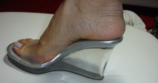 tamanco transparente carmen steffens