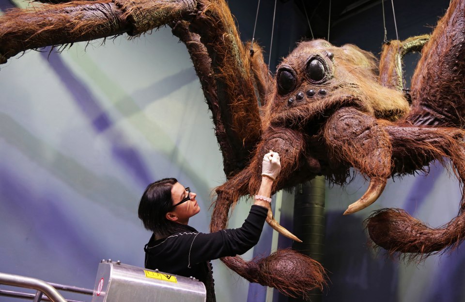 HRH The Duchess of Cambridge: William, Catherine and Harry Join J.K