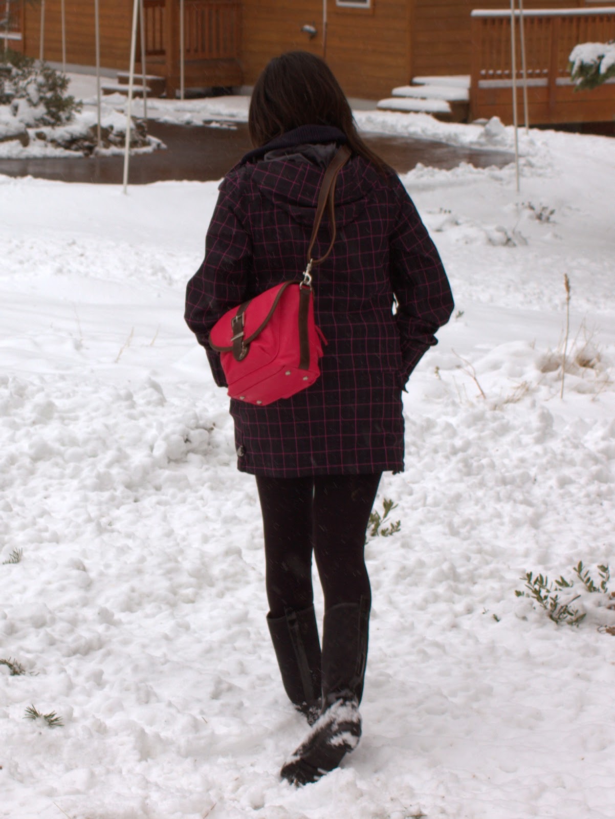 Distractions Kelly Moore Riva Camera Bag Review & Discount Code