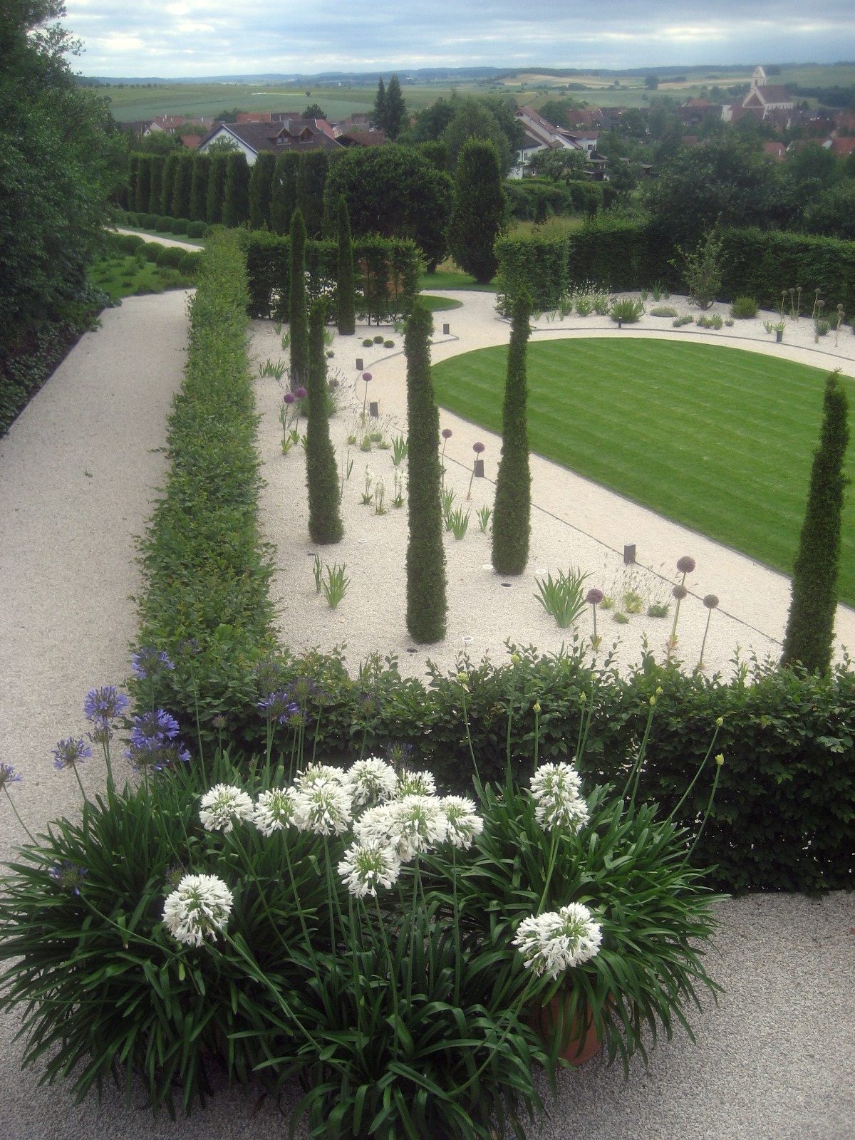 mariesimone Professor Doschkas Garten in Dettingen