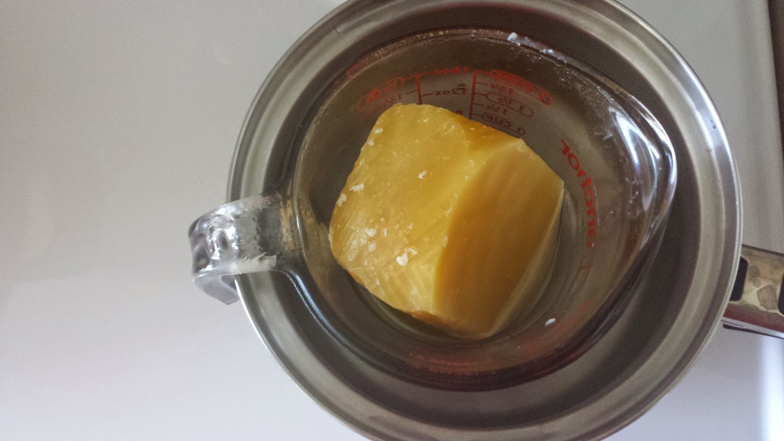 Make Your Own Beeswax Pellets