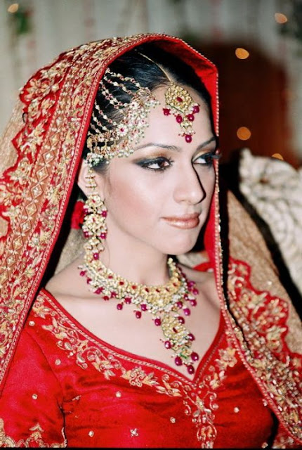 Pakistani Wedding Dress Design - mukoyar Pakistani Wedding Dress Design - mukoyar